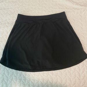 Old Navy Black Active Skort